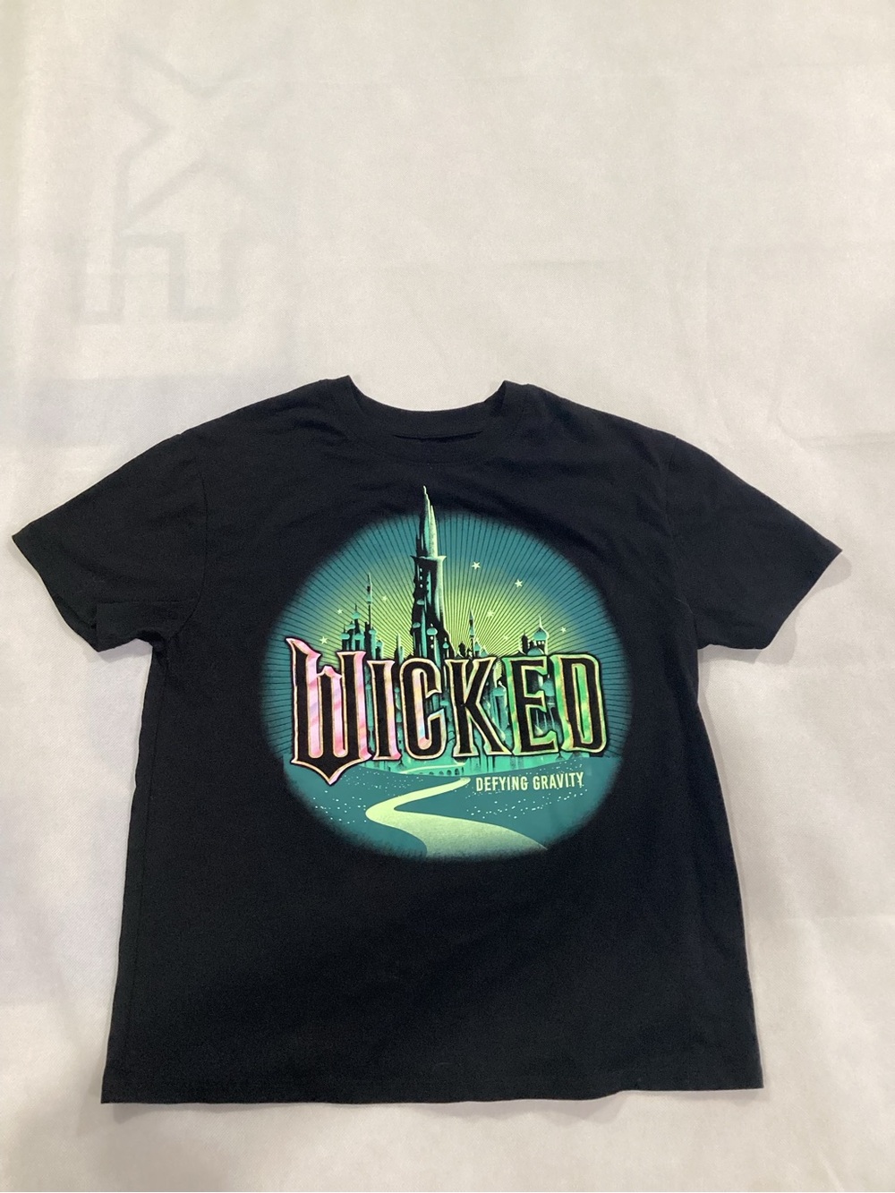 Hybrid Apparel Black Tee with Green,WICKED' Castle Graphic size L 9/17